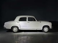 Usado Mercedes 190 80 CV (58 kW) 1961 Blanco Berlina