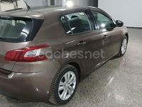 Usado Peugeot 308 Active 125 CV (91 kW) 2013 Marrón Berlina