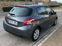 Usado Peugeot 208 Active 68 CV (50 kW) 2014 Gris / plata Utilitario