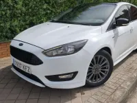 Usado Ford Focus ST-Line 125 CV (91 kW) 2017 Blanco Utilitario