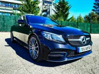 Usado Mercedes C180 156 CV (114 kW) 2020 Negro Familiar