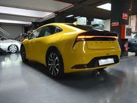 Usado Toyota Prius Executive 220 CV (161 kW) 2023 Amarillo Utilitario