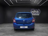 Usado Dacia Sandero Ambiance 75 CV (55 kW) 2014 Azul Berlina