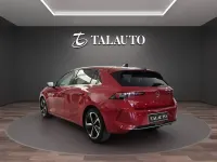 Usado Opel Astra Elegance 130 CV (95 kW) 2023 Rojo Utilitario