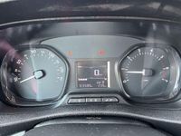 Usado Toyota Proace 120 CV (88 kW) 2022 Blanco Monovolumen