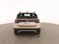 Usado VW T-Cross Advance 95 CV (69 kW) 2020 Dorado SUV