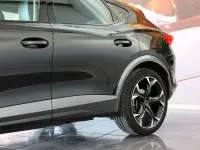 Usado Cupra Formentor 204 CV (150 kW) 2023 Negro SUV