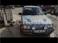 Usado Ford Escort RS 130 CV (95 kW) 1986 Gris / plata Berlina