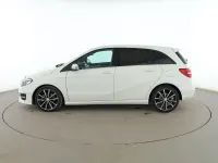 Usado Mercedes B200 Urban 136 CV (100 kW) 2015 Blanco Utilitario