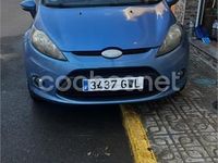 Usado Ford Fiesta Trend 68 CV (50 kW) 2010 Azul Utilitario