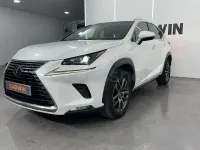 Usado Lexus NX300h Executive Line 197 CV (144 kW) 2018 Blanco SUV