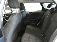 Usado Kia Ceed 140 CV (102 kW) 2019 Blanco Utilitario
