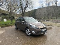 Usado Renault Grand Scénic III Dynamique 130 CV (95 kW) 2009 Beige Monovolumen