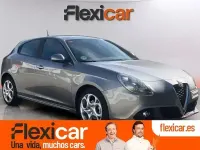 Usado Alfa Romeo Giulietta 120 CV (88 kW) 2018 Gris Berlina