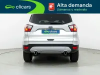 Usado Ford Kuga Titanium 150 CV (110 kW) 2017 Gris / plata SUV