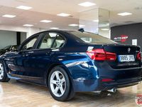 Usado BMW 318 Comfort Edition 150 HP (110 kW) 2017 Azul Sedan
