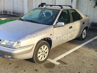 Usado Citroën Xantia 90 CV (66 kW) 1998 Gris / plata Berlina