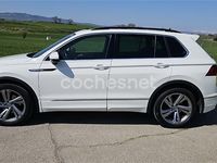 Używany VW Tiguan R-line 150 KM (110 kW) 2021 Biały SUV
