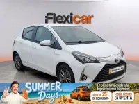 Usado Toyota Yaris Active 100 CV (73 kW) 2018 Blanco