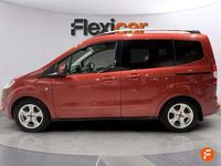 Usado Ford Tourneo Courier Titanium 102 CV (75 kW) 2016 Burdeos Monovolumen
