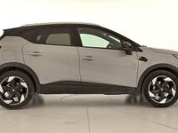 Usado Renault Captur Techno 100 CV (73 kW) 2025 Gris SUV