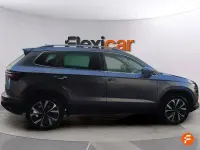 Usado Skoda Karoq 150 CV (110 kW) 2025 Gris SUV