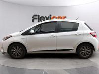 Usado Toyota Yaris Active 111 CV (81 kW) 2019 Blanco Berlina