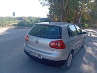 Usado VW Golf IV Conceptline 90 CV (66 kW) 2005 Gris / plata Berlina