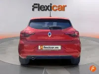 Usado Renault Clio V Zen 90 CV (66 kW) 2021 Rojo
