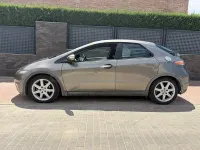 Usado Honda Civic Sport 140 CV (102 kW) 2009 Gris / plata Berlina