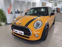 Usado Mini Cooper D 116 CV (85 kW) 2019 Naranja Utilitario