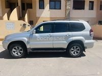 Usado Toyota Land Cruiser 173 CV (127 kW) 2008 Gris / plata SUV