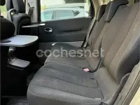 Usado Renault Scénic Dynamique 130 CV (95 kW) 2007 Beige Monovolumen