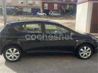 Usado Seat Leon Reference 105 CV (77 kW) 2008 Negro Utilitario