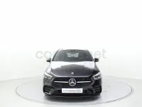 Usado Mercedes B200 150 CV (110 kW) 2024 Negro Monovolumen