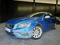 Usado Volvo V60 R-Design Momentum 181 CV (133 kW) 2014 Azul Familiar