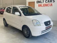 Usado Kia Picanto LX 65 CV (47 kW) 2006 Blanco Utilitario