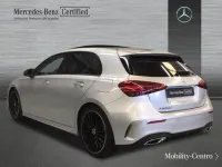 Usado Mercedes A180 AMG line 116 CV (85 kW) 2024 Iridiumsilber  metalliclack Berlina