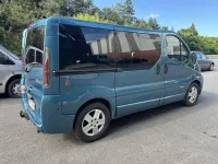 Usado Renault Trafic Privilege 140 CV (102 kW) 2005 Gris Monovolumen