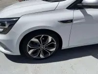 Usado Renault Mégane IV Zen 132 CV (97 kW) 2016 Blanco Utilitario