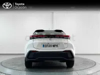 Używany Toyota C-HR Active 140 KM (102 kW) 2024 Biały SUV