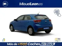 Usado Kia Rio 84 CV (61 kW) 2024 Azul Utilitario