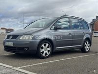 Usado VW Touran 105 CV (77 kW) 2006 Gris / plata Monovolumen