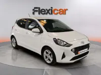 Usado Hyundai i10 67 CV (49 kW) 2022 Blanco Utilitario