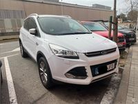 Usado Ford Kuga Titanium 150 CV (110 kW) 2015 Blanco SUV