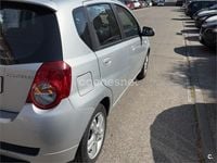 Usado Chevrolet Aveo LT 84 CV (61 kW) 2011 Gris / plata Berlina