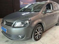 Usado VW Touran 105 CV (77 kW) 2015 Gris Monovolumen
