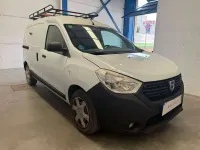 Usado Dacia Dokker Essentiel 98 CV (72 kW) 2019 Blanco Monovolumen
