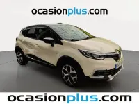 Usado Renault Captur Zen 120 CV (88 kW) 2017 Beige SUV