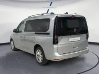 Usado VW Caddy Maxi 114 CV (83 kW) 2023 Gris / plata Monovolumen